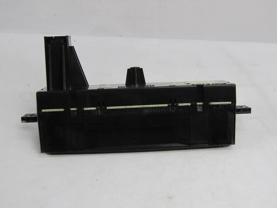 Subaru Legacy Outback 2005-2009 ventilación central cubby reloj pantalla OEM 85201AG110 Foto 4 de 4