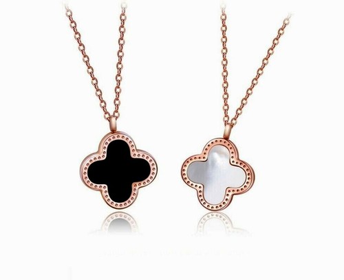 Black Pendant Chain Necklace | eBay