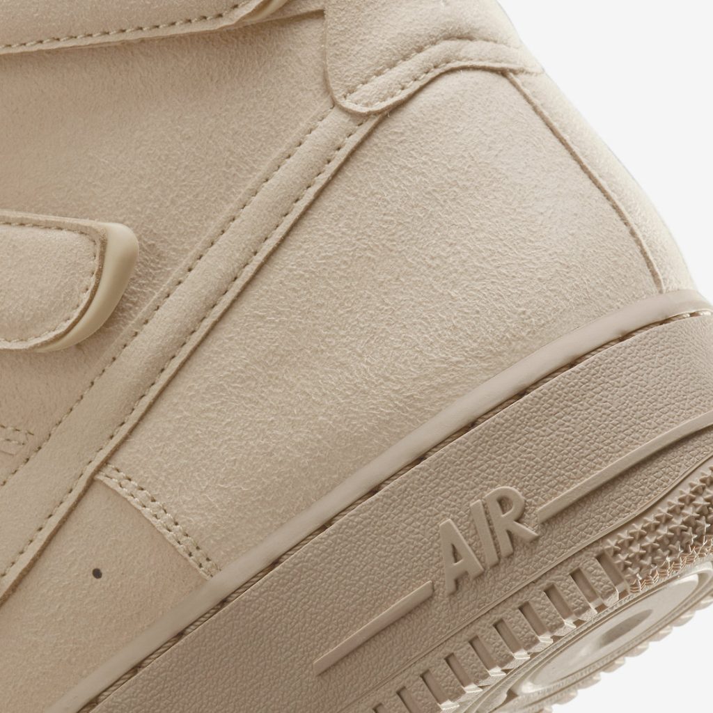 みみ❀　1001 Size 10.5 - Nike Billie Eilish x Air Force 1 '07 SP High