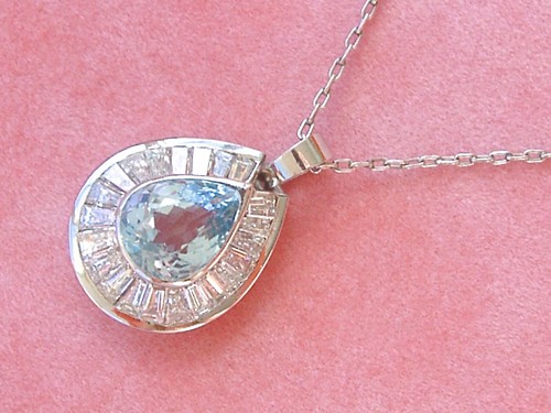 ESTATE 2.6ct PEAR AQUAMARINE 1.65ctw CHANNEL-SET DIAMOND HALO PENDANT NECKLACE - Picture 2 of 10