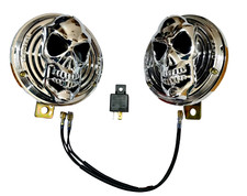 2 x 12cm CHROMED SKULL VIBRATING HORNS 12V GREAT FOR SCOOTS , CARS AND MOTORBKES