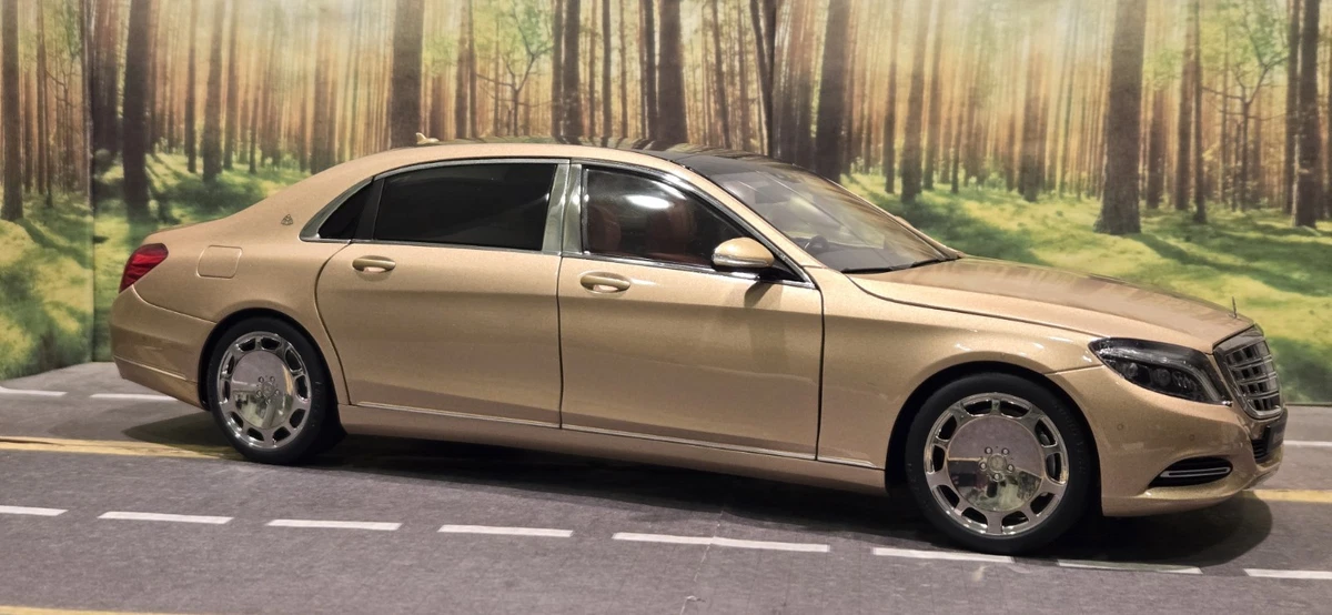 READ** 1:18 Autoart Mercedes-Benz Maybach S-Klasse S600 Gold