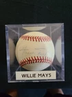 WILLIE MAYS Autographed Baseball Giants Signed Ball
