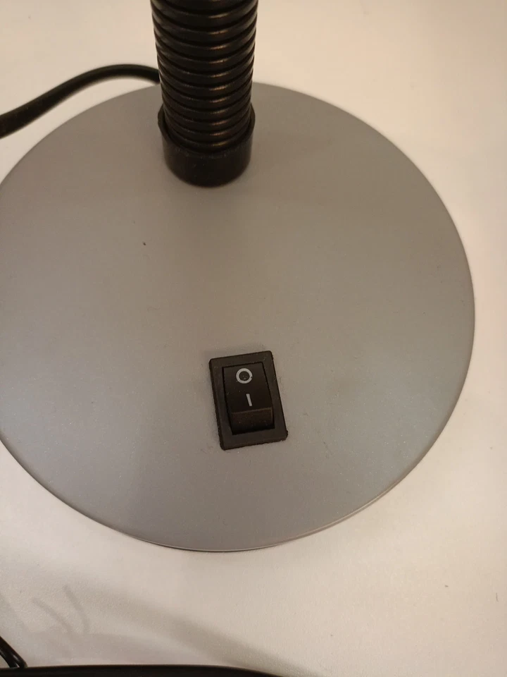 Lampada Da Tavolo Basic - Immagine 3 di 4