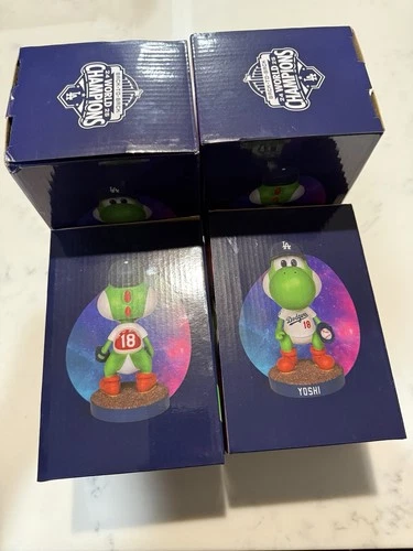 IN HAND 🐸🔵 Yoshi Super Mario LA Dodgers Yamamoto Bobblehead SGA 3/31/26 🔵🐸