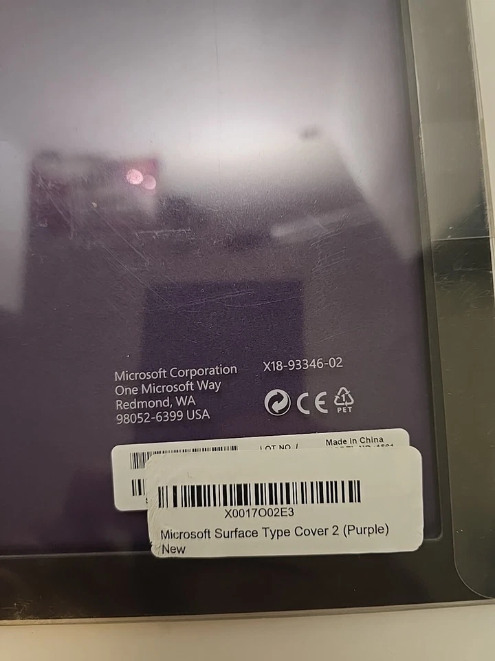 Microsoft Surface RT / 2 / Pro 1 / Pro 2 Type Cover PURPLE Keyboard - Image 4 of 4