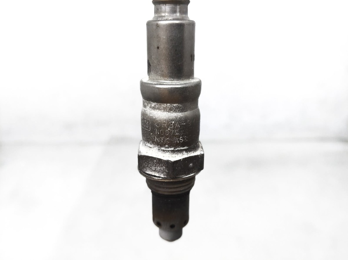 ラエッセ Leuze RK 90/4-100 Diffuse sensor with background suppression