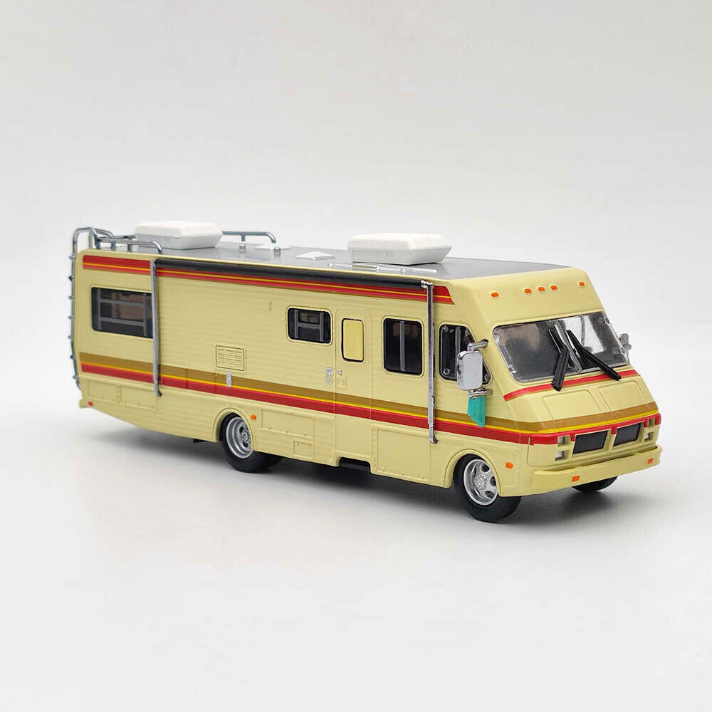 1/64　Breaking Bad 1986 FLEETWOOD BOUNDER Greenlight 1/64 1986 Fleetwood Bounder Breaking Bad Rare Diecast