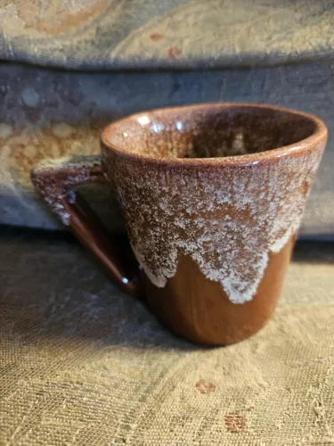 Winart pottery coffe cup great shape