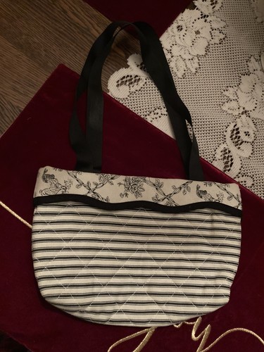 Sm Womens Cloth Make up Bag?