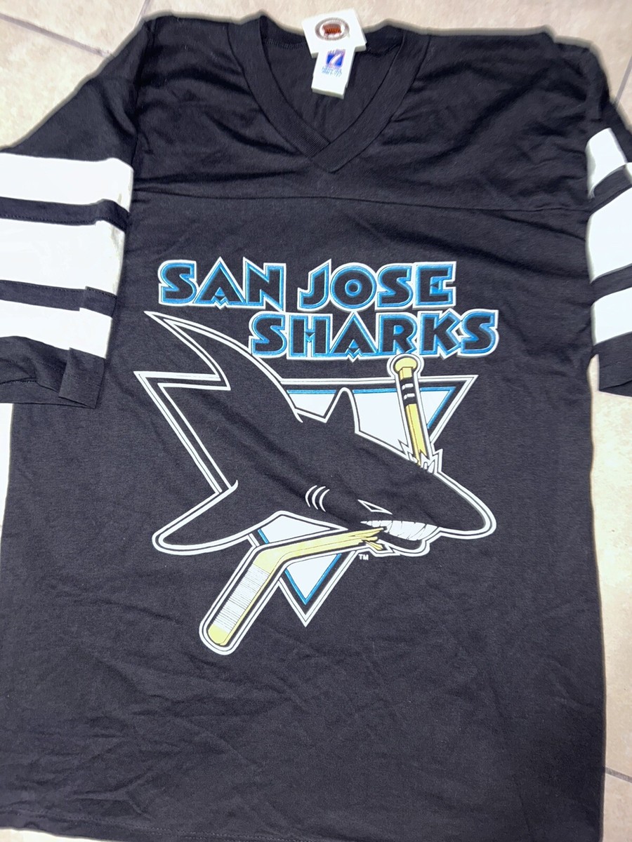 San Jose Sharks NHL Vintage 90s Black Logo 7 T Shirt NEW Deadstock