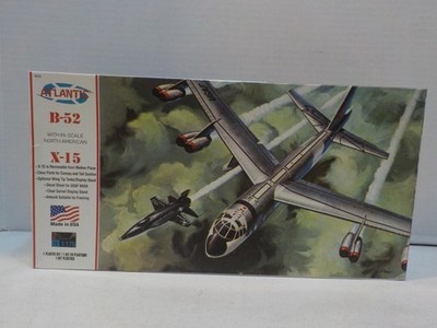 A515 ATLANTIS 1:175 SCALE USAF/NASA B-52 Bomber W/X-15 Model Kit