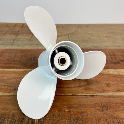 Yamaha Boot Propeller Alu 6 - 9.9 PS Außenborder 8-1/2 x 7-1/2 '' 7 Zähne 3 Blatt
