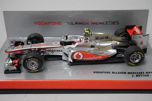 1:43 MINICHAMPS 533114304 Vodafone McLaren Mercedes MP4-26 2011 #4 Janson Button - Image 3 of 4