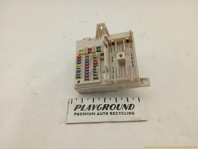 Cadillac CTS COUPE Passenger Right Cabin Fuse Relay Box Fits 2011-2014 11 12 13