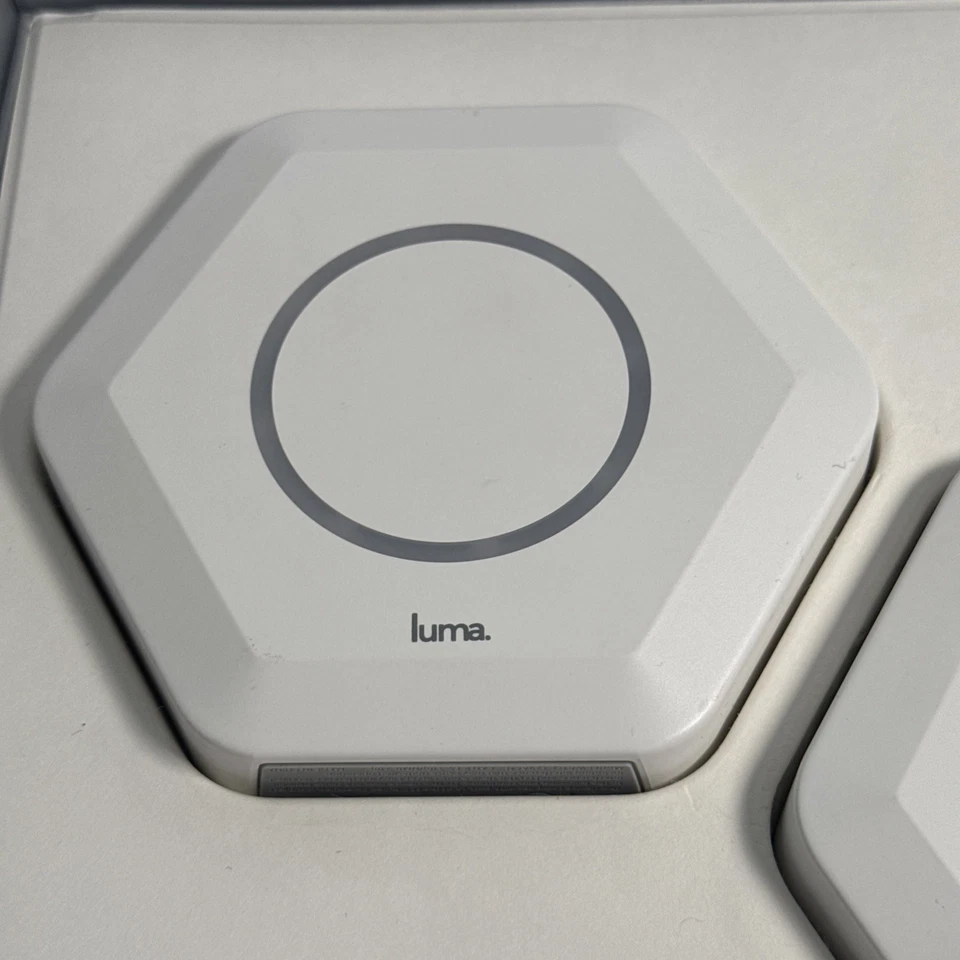 New Luma Whole Home Surround WiFi System 3 Pack Bluetooth White - Image 3 of 4