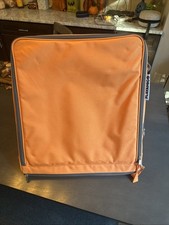 Playamigo - leżak przenośny ze schowkiem- pomarańczowy