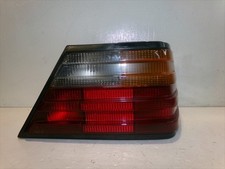 Feu arrière Mercedes 300