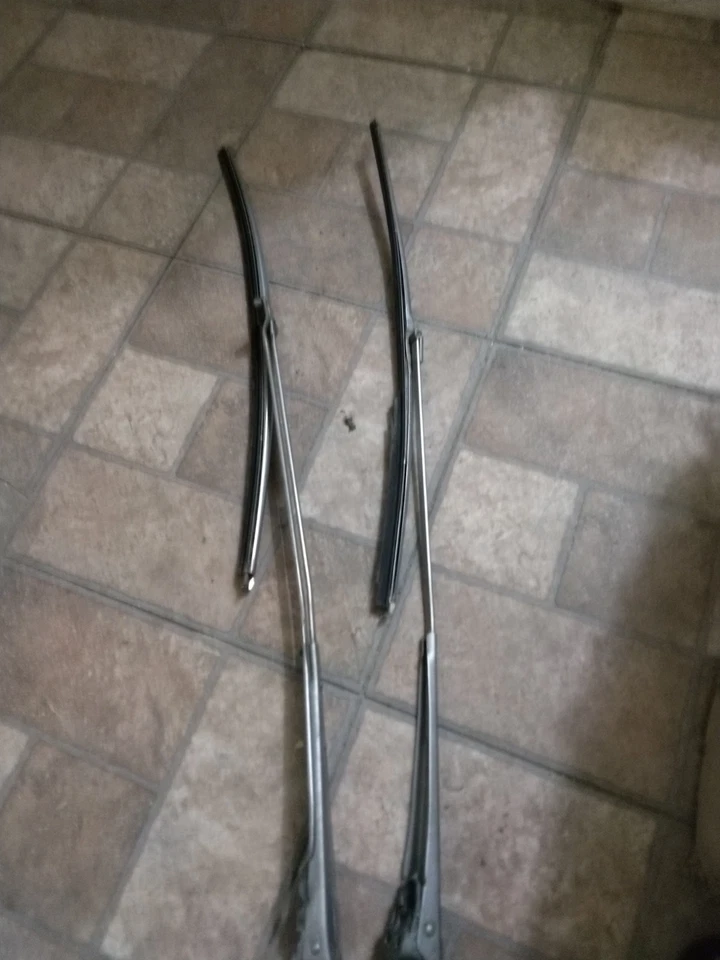 Pair Of Wiper Arms For A 1969 Through 70 Cadillac DeVille - Image 2 of 2
