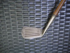 Antique Wood Shaft MacGregor Slotted Deep Groove G1 Bakspin Mashie