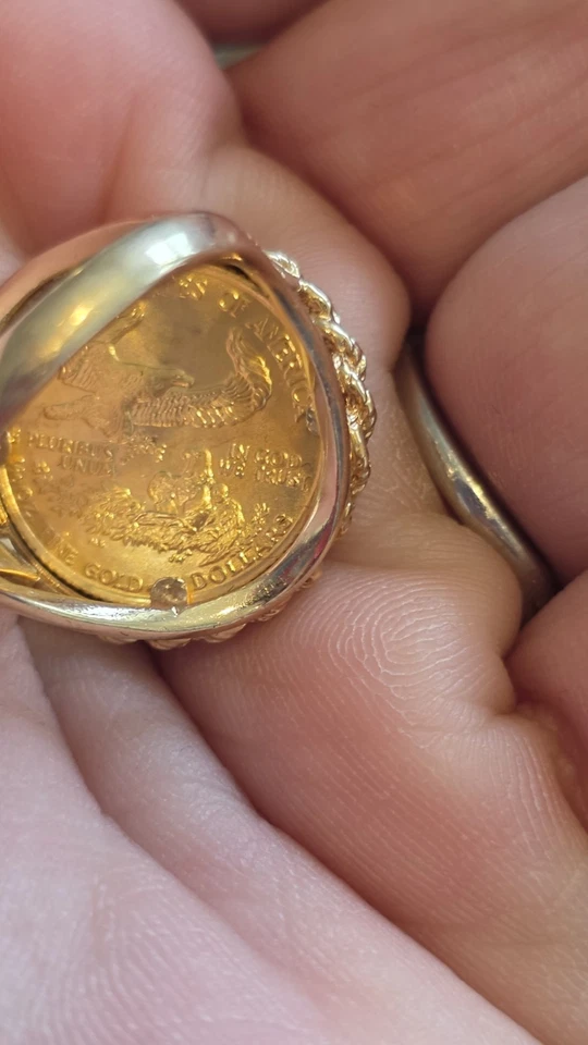 1986 Roman Numeral 5 Dollar Gold Coin USA Set In 14k Gold Ring - Image 2 of 4