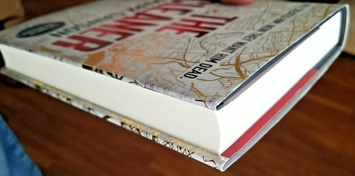The Cleaner by Mark Dawson 1st Edition, Signed by Author Excellent/Unread cond. - Picture 7 of 9