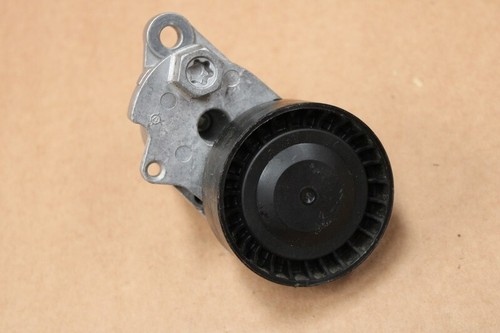 VW Polo 6C Riemenspanndämpfer Hilfsspannrolle Keilriemen 04E145299 L