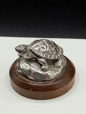 Delightful Artist Signed Kirk Stieff Sterling Miniature Turtle On Wood Base 1985