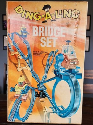 Ding-A-Ling Bridge Set 4 Robots 1971 Topper Toys Rare Working Metal Cam Powerpak