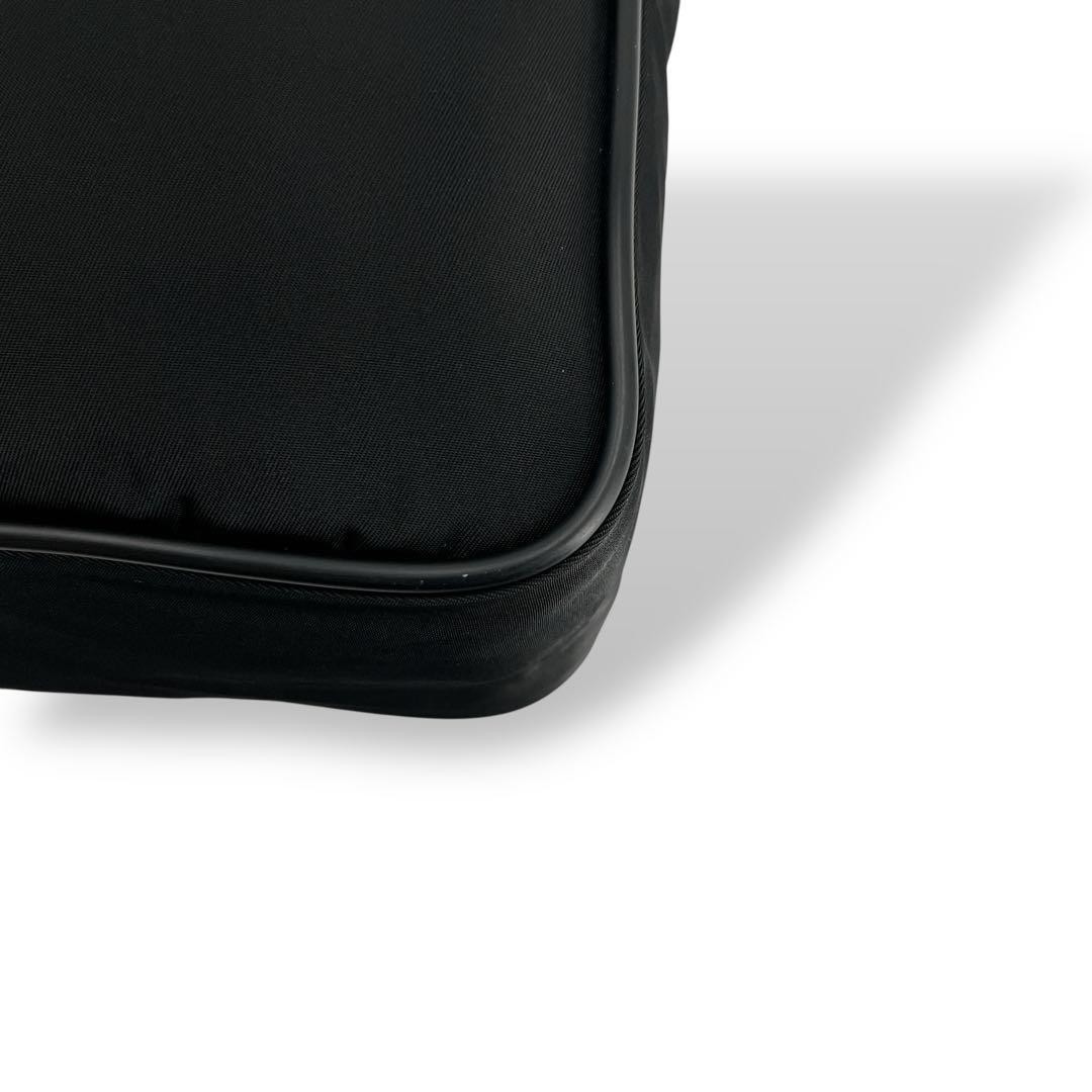 Prada Triangle Logo Black Nylon Shoulder Bag Vintage Authentic thumbnail 7