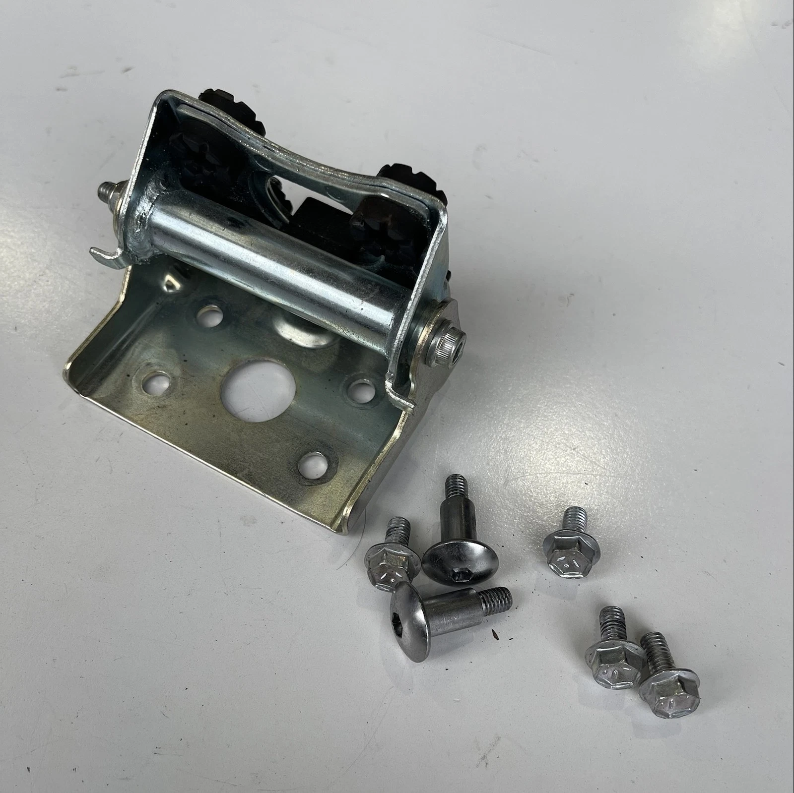 BRACKET, FUEL TANK RR NO.2