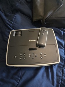 InFocus EK41280 DLP 1080p 4000 ANSI Lumens 16:9 Projector Remote HDMI USB