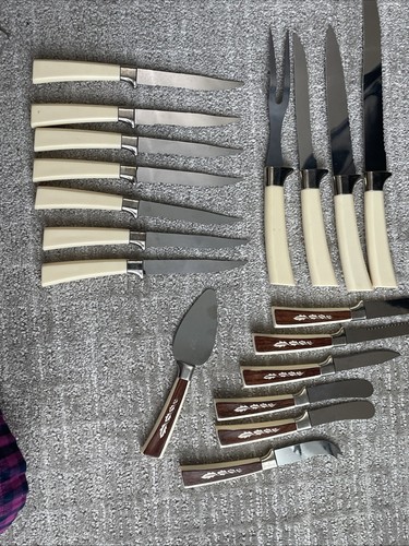 Regent Sheffield Cutlery 18 Piece Knife Set Vintage Fork Server Steak Knives - Picture 8 of 12