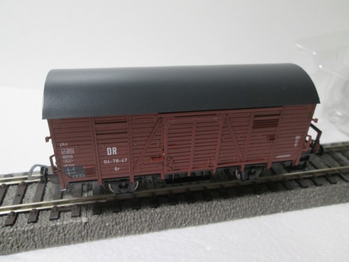 Piko 54049 gedeckter Güterwagen DR H0 | Zustand: Gebraucht