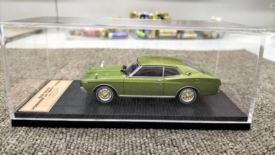 Nissan Laurel HT (1972) ミニカー Hachette Nissan Laurel Ht2000Sgx C130 1972 Premium