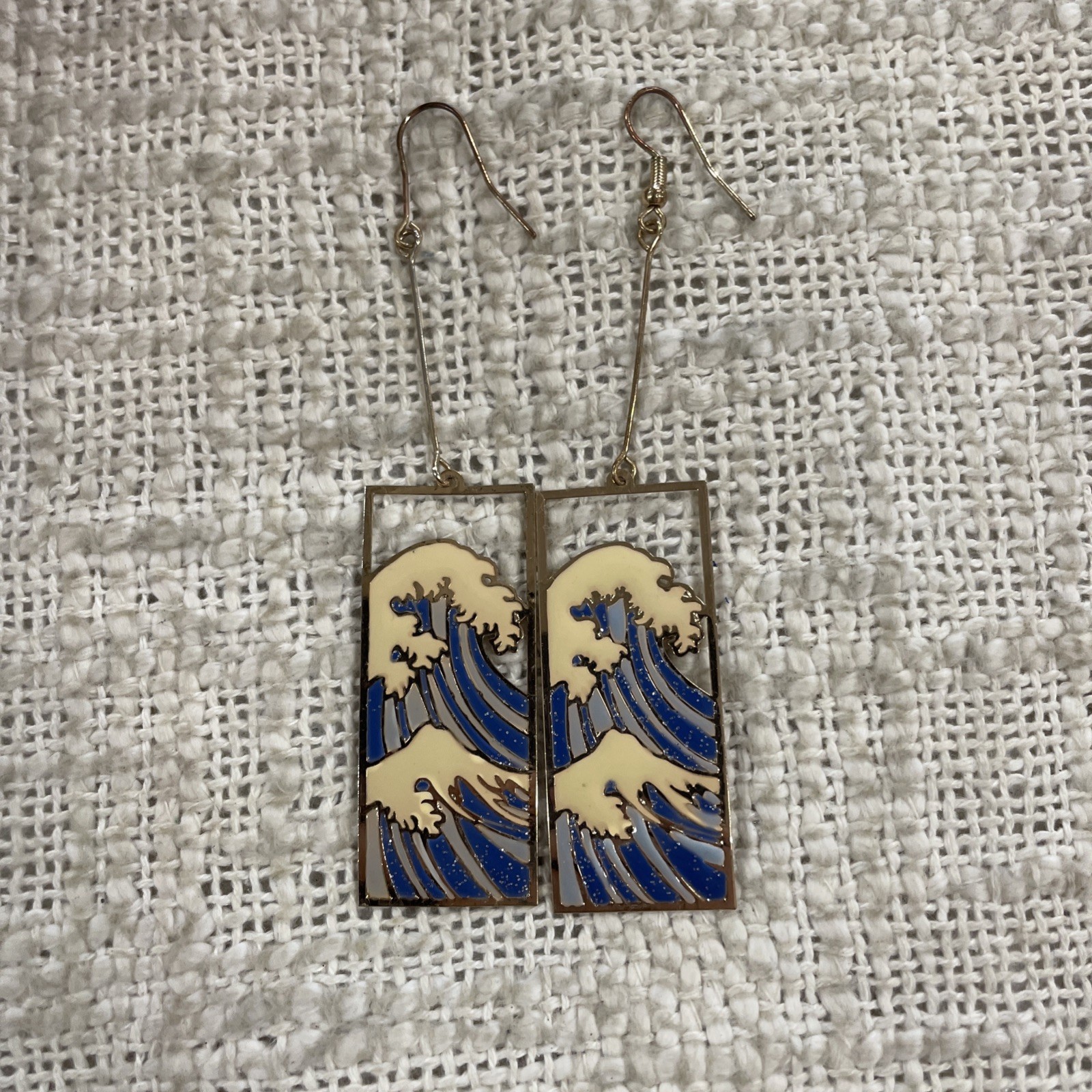 Gold Toned Rectangular Great Wave Dangle Drop Ear… - image 1