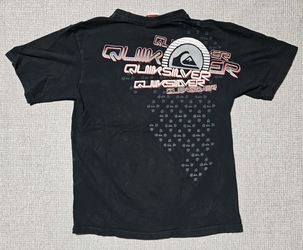 Quiksilver Original Regular Size Vintage T-Shirts for Men for sale