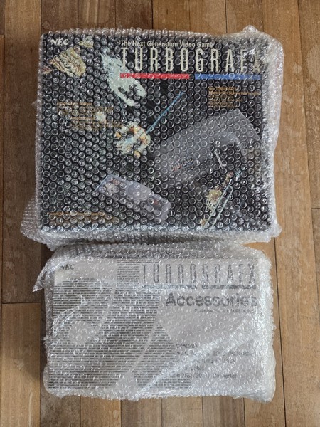 NEC PC ENGINE TURBOGRAFX + ACCESORIOS - NUEVA!
