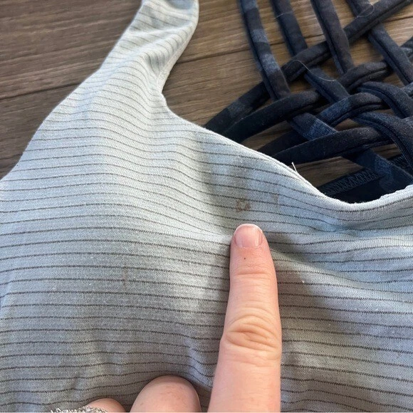 lululemon 2 in 1 strappy attached sports bra light navy tank-top