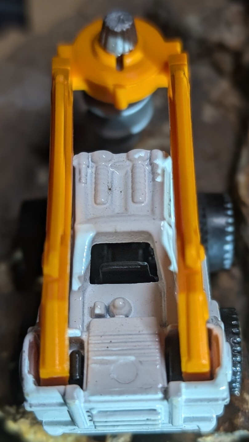 Picture 7 of 24