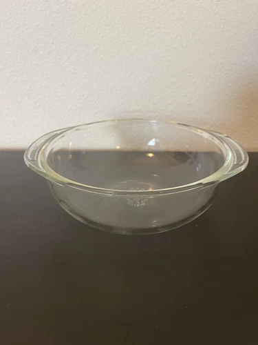 Vintage PYREX #023 B-M Round Casserole Bowl With Handles 1 1/2 QT Clear USA