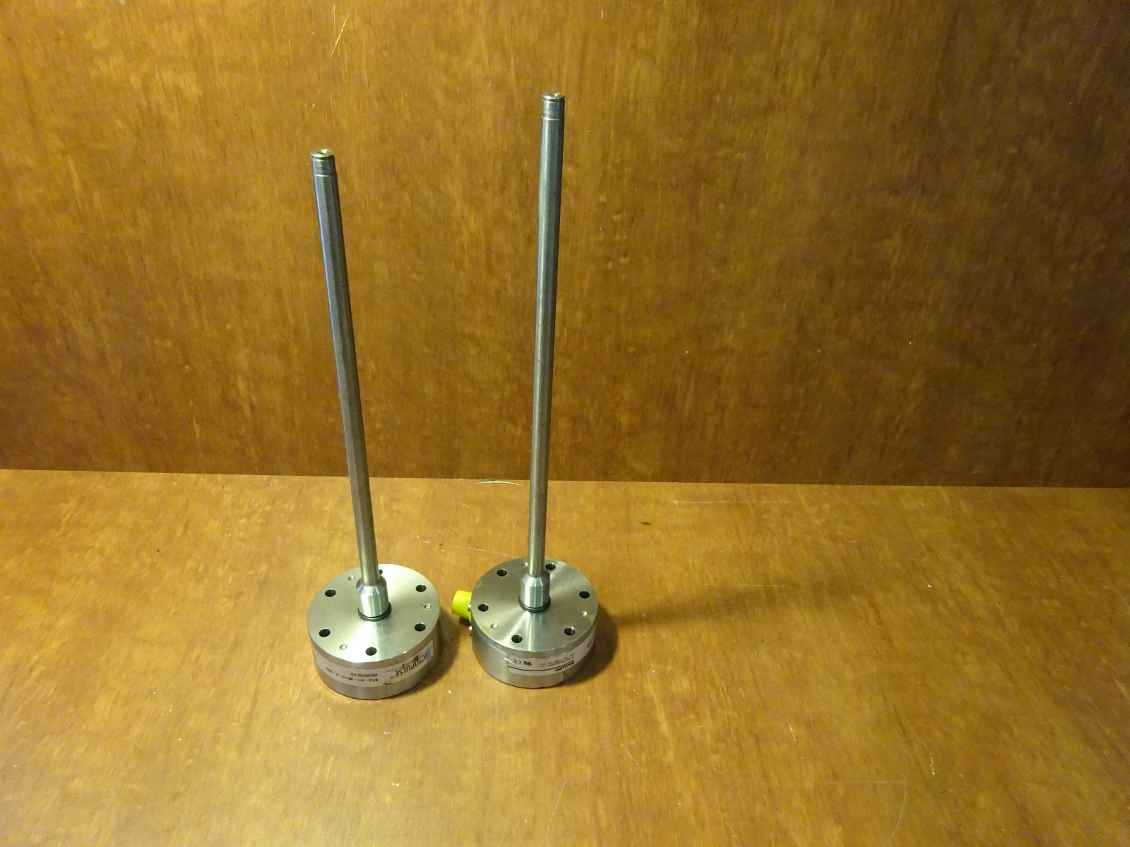 Picture 1 of 4