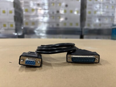 Serielles Adapterkabel DB9 Buchse auf DB25 Stecker   RS-232   Schwarz   1 Stück
