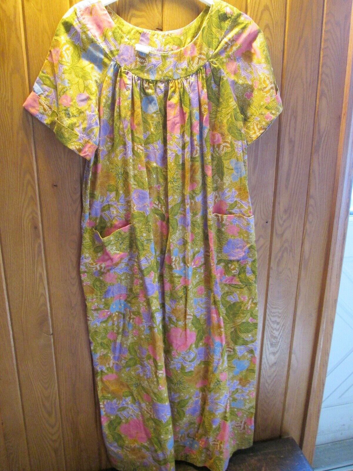 VINTAGE SEARS MULTI COLOR FLORAL COTTON HAWAIIAN … - image 1