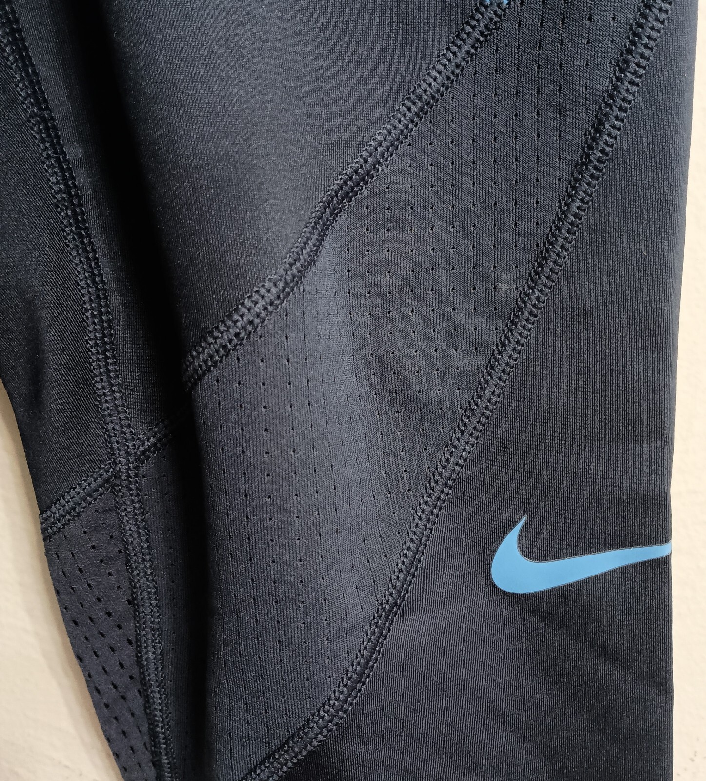 Nike Pro HyperCool Training Tights Base Layer Pan… - image 6