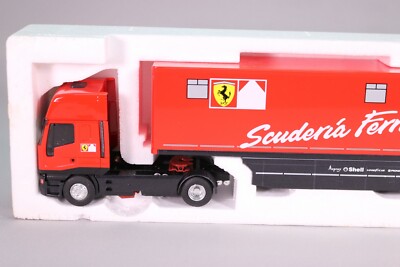 camion eligor 1/43 Iveco Scuderia FERRARI