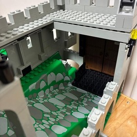 LEGO LEGOLAND King's Mountain Fortress 6081 In 1990 Used Retired As Is