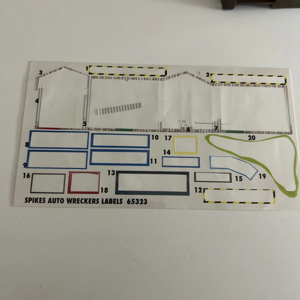 Micro Machines Hiways & Byways Spike's Auto Wreckers - Galoob 1996 Comp w/Box - Image 4 of 4