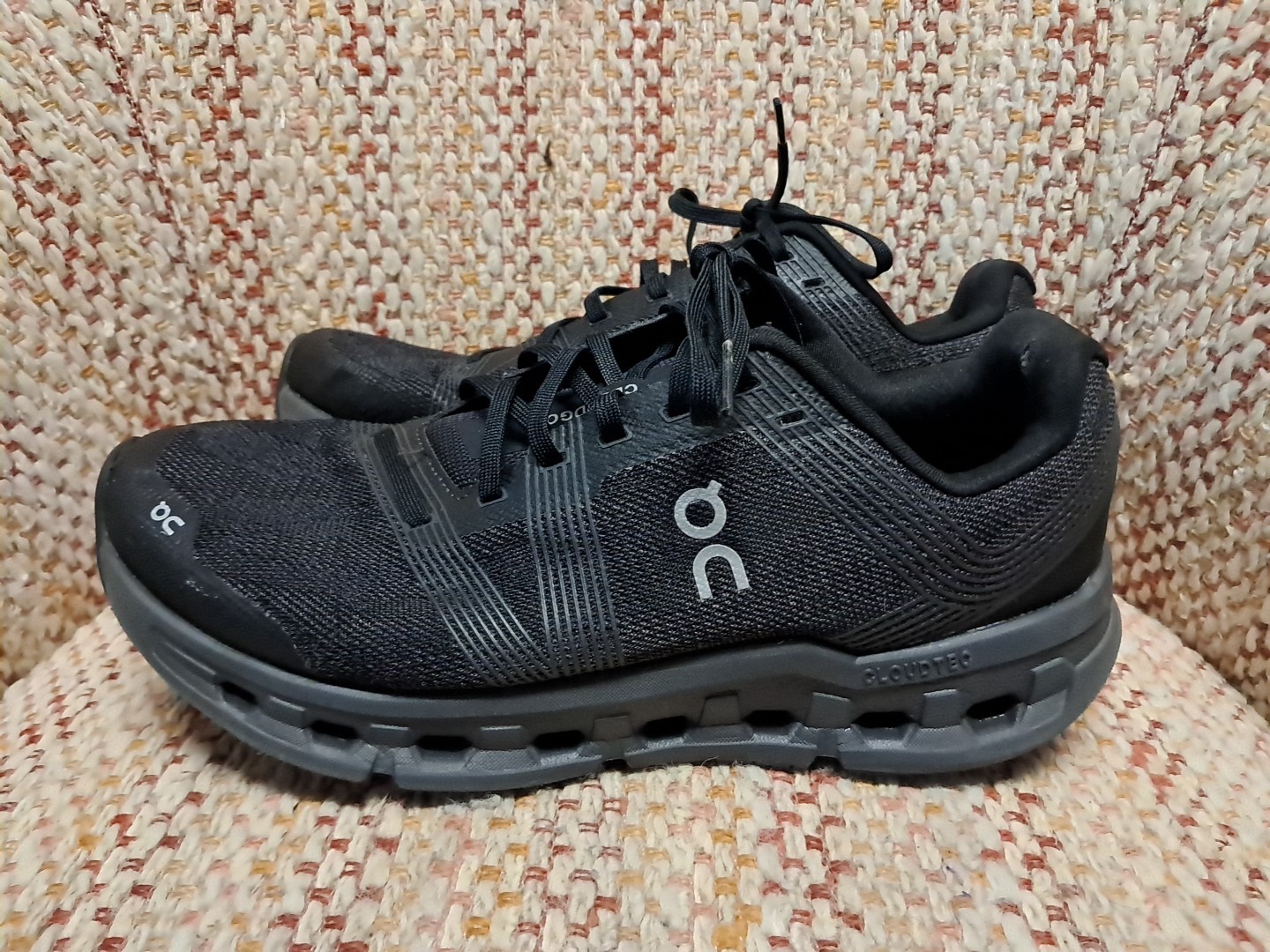 ON Cloudgo Black Eclipse US W 9.5 Cloudtec On Clo… - image 1