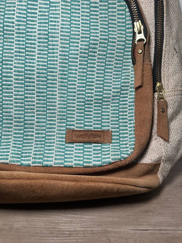 Mochila tejida para computadora portátil de 14" color tostado y verde azulado trabajo viaje o escuela Foto 2 de 4